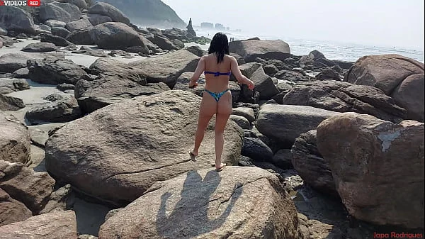 FUI NA PRAIA COM MEU AMIGO  E ACABEI TRANSANDO COM ELE ( video completo xvideos RED) Lipe Louco