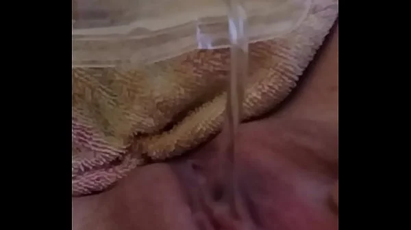 Catheter in wet pussy, can't stop peeing....