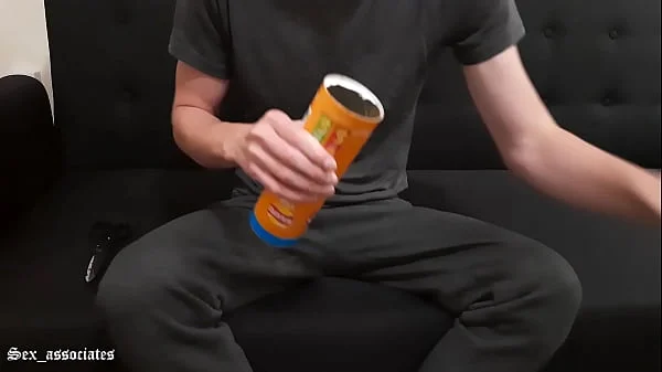 Prank with the Pringles can or how to Trick (fool) your Girlfriend. Step by Step Guide (instruction)